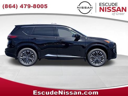 New 2026 Nissan Rogue Platinum w/ Platinum Premium Package AWD/4WD image 2