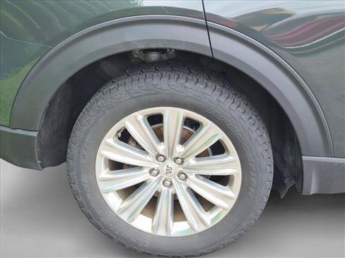 Used 2022 Ford Explorer King Ranch w/ Premium Technology Package AWD/4WD image 9