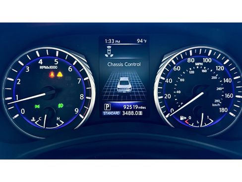 Used 2018 INFINITI Q60 Red Sport 400 w/ Sensory Package 3.0T Sport RWD image 24