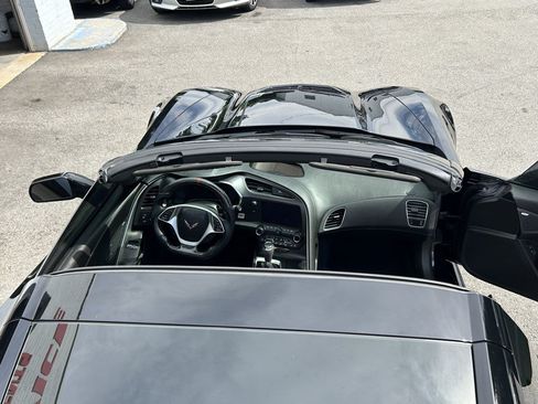 Used 2018 Chevrolet Corvette Z06 RWD image 24