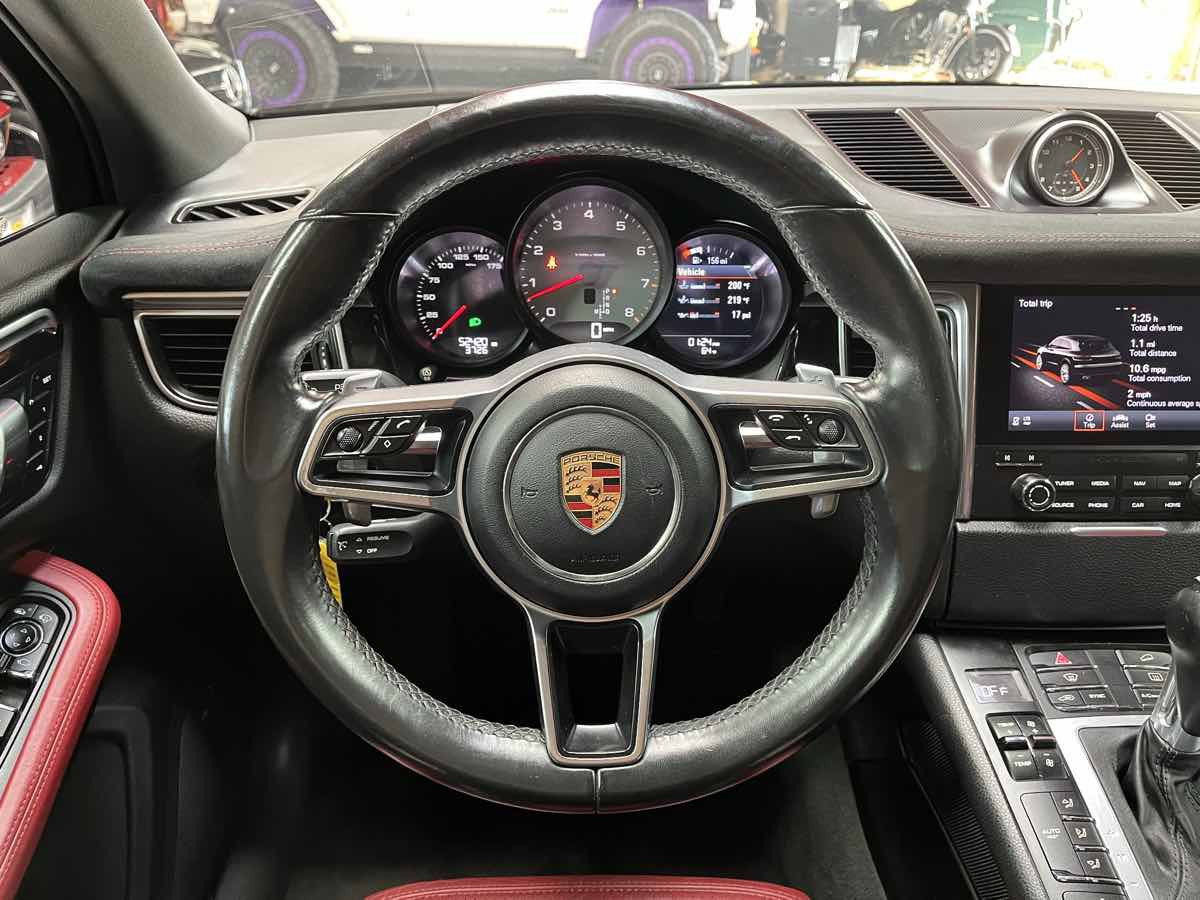 Used 2017 Porsche Macan S AWD/4WD image 12
