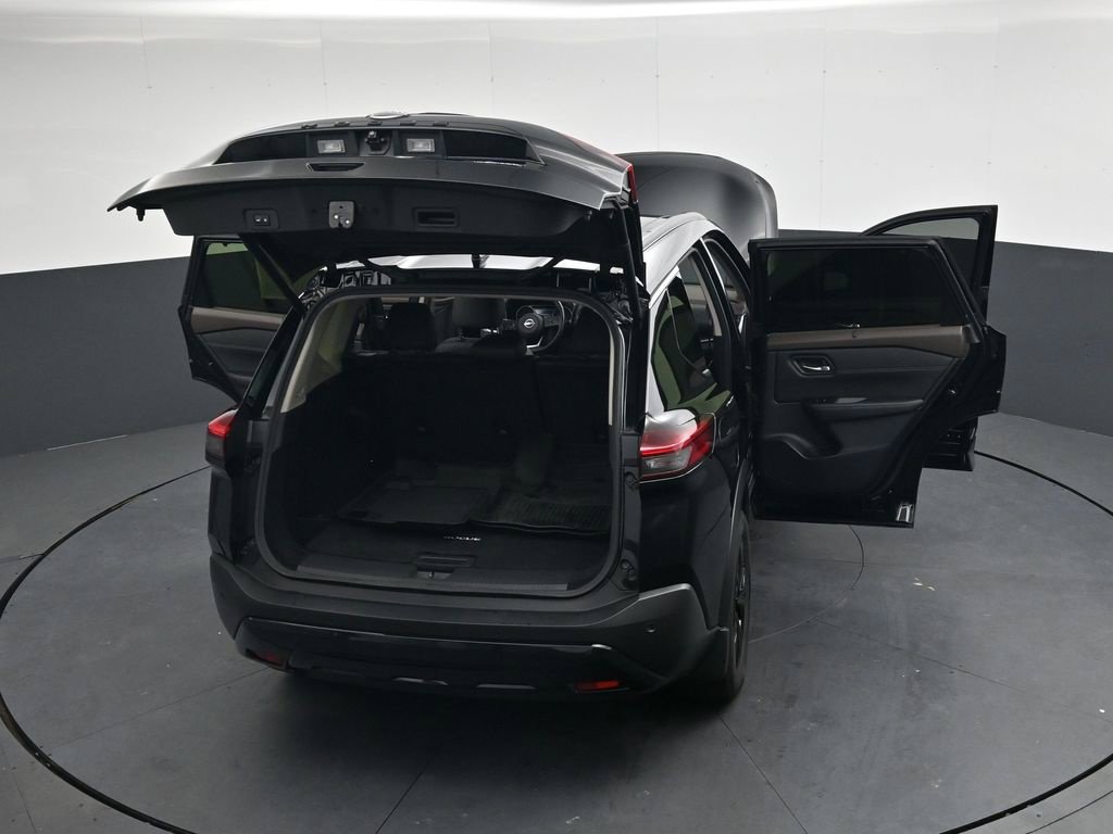 Certified 2023 Nissan Rogue SV w/ SV Premium B Package AWD/4WD image 49