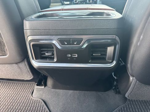 Used 2025 GMC Sierra 1500 Denali Ultimate AWD/4WD image 26