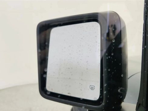 Used 2025 Jeep Wrangler Sport AWD/4WD image 24
