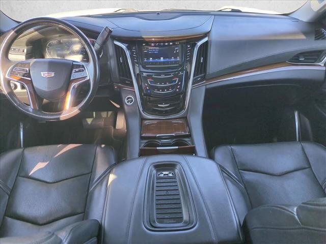 Used 2019 Cadillac Escalade ESV Luxury RWD image 20
