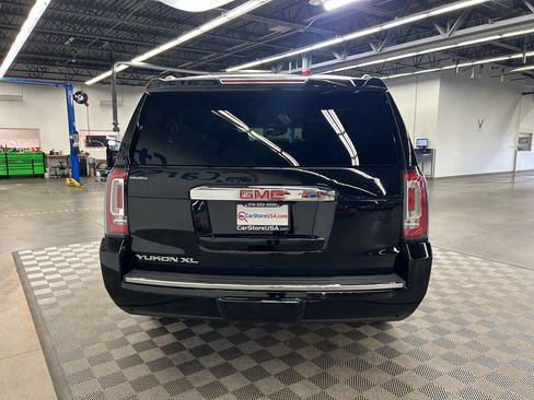Used 2019 GMC Yukon XL Denali w/ Open Road Package RWD image 10