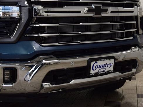 New 2026 Chevrolet Silverado 2500 LTZ w/ LTZ Premium Package image 13