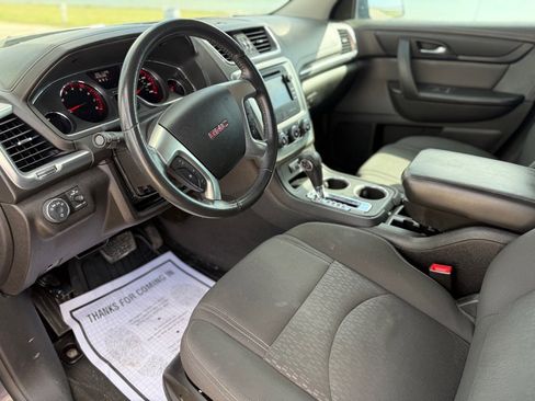 Used 2013 GMC Acadia SLE image 9