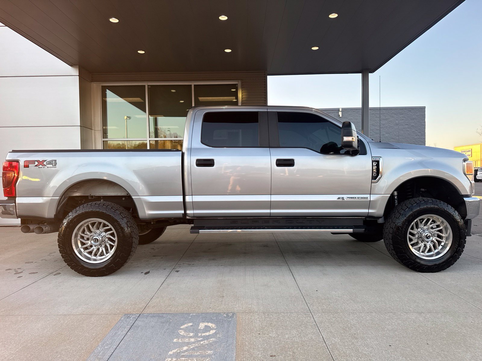 Used 2020 Ford F250 XL w/ STX Appearance Package AWD/4WD image 8