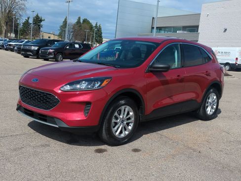 Used 2022 Ford Escape SE w/ Convenience Package image 4