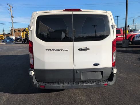 Certified 2018 Ford Transit 250 130 Low Roof w/ Exterior Upgrade Package image 5