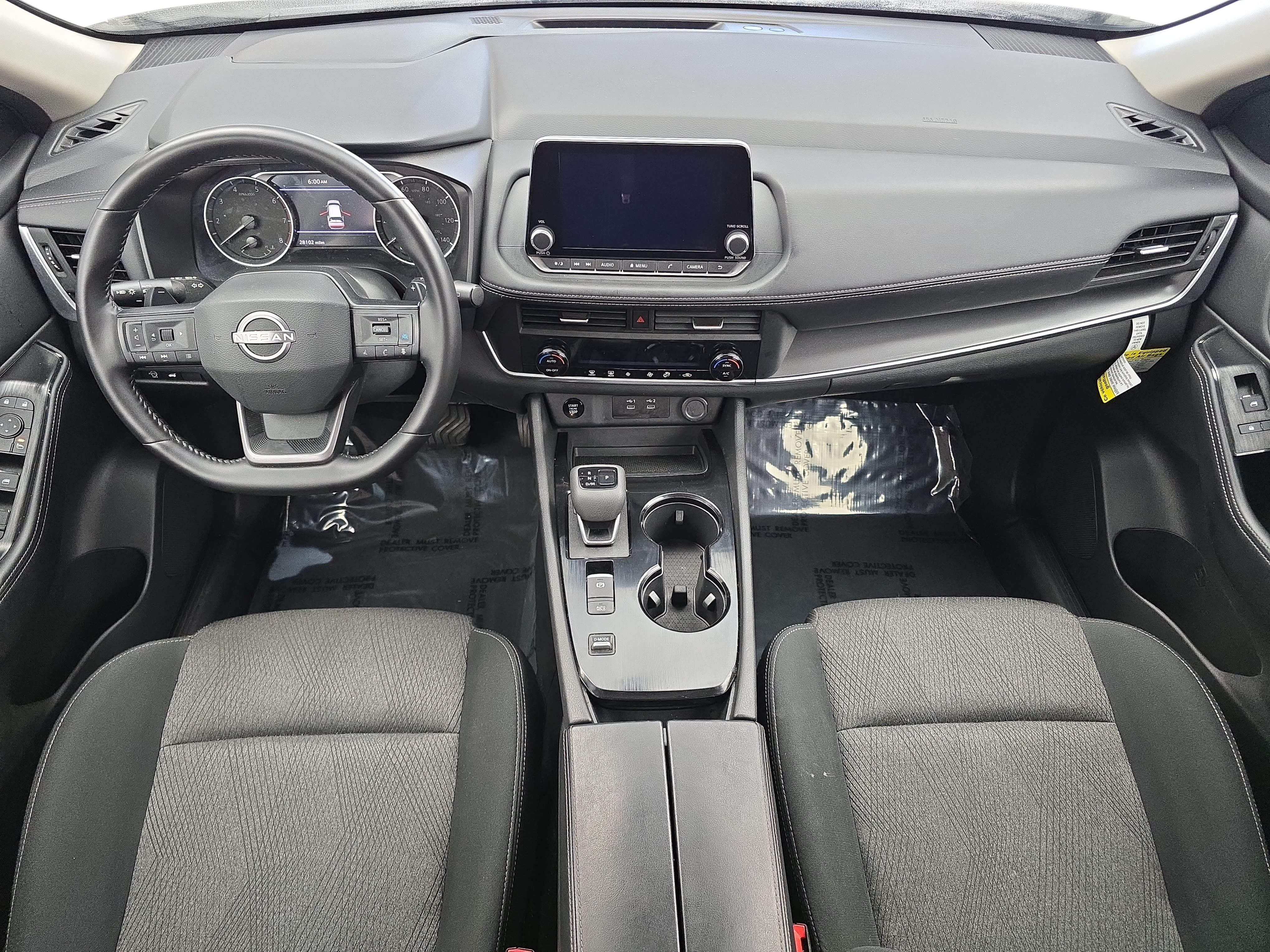 Certified 2025 Nissan Rogue SV FWD image 9