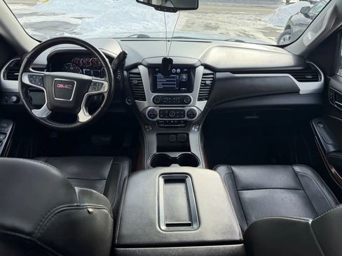 Used 2020 GMC Yukon SLT image 30