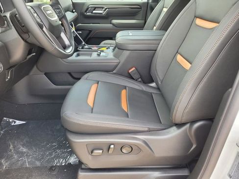New 2026 GMC Sierra 2500 AT4 w/ AT4 Premium Plus Package AWD/4WD image 21