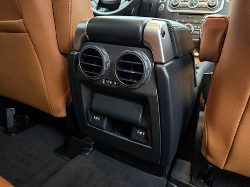 Used 2016 Land Rover LR4 HSE LUX AWD/4WD image 41