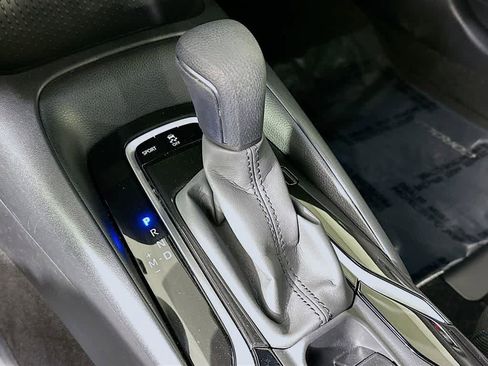 Used 2022 Toyota Corolla SE image 18