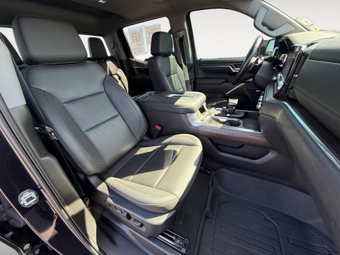 Used 2022 GMC Sierra 1500 SLT w/ SLT Premium Plus Package image 19