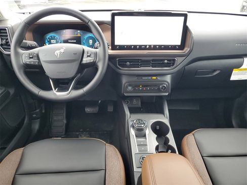 New 2025 Ford Bronco Sport Outer Banks w/ Outer Banks Tech Package+ image 26