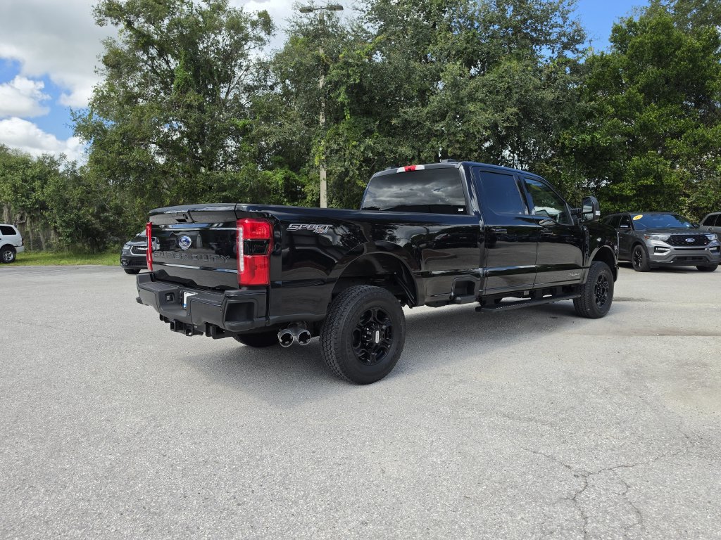 Used 2024 Ford F350 XLT w/ XLT Premium Package AWD/4WD image 4