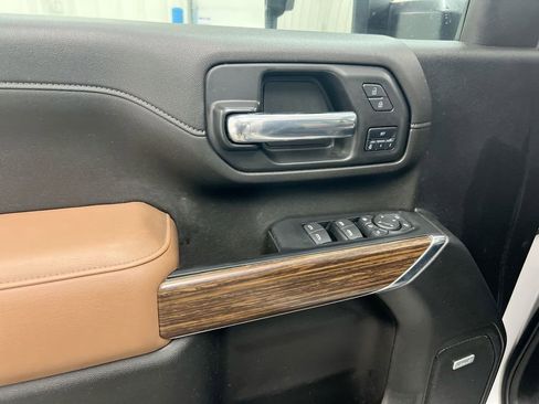 Used 2023 Chevrolet Silverado 2500 High Country image 22