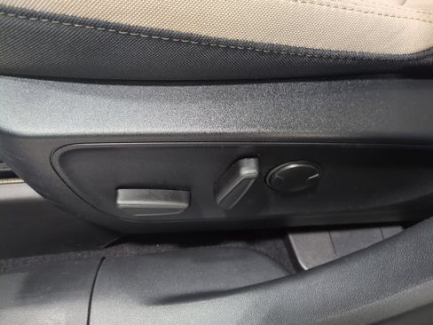 Used 2021 Ford Escape SE w/ Convenience Package AWD/4WD image 19