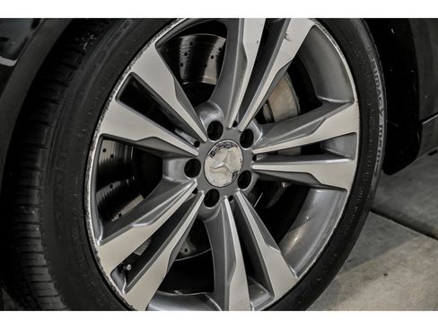 Used 2014 Mercedes-Benz S 550 Sedan image 5