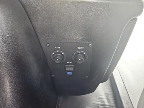 Used 2015 Chevrolet Express 3500 w/ Shuttle Bus Package RWD image 15