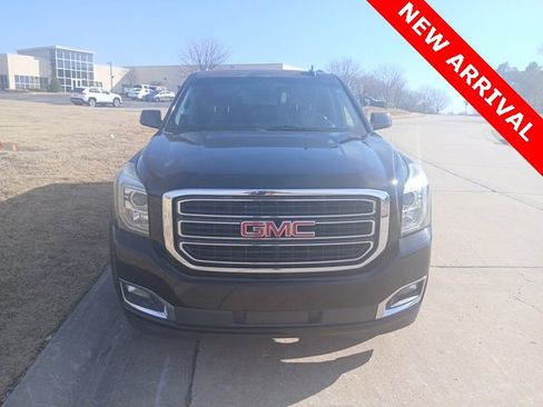 Used 2017 GMC Yukon XL SLE w/ Convenience Package image 8