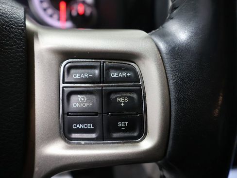 Used 2018 RAM 1500 Laramie w/ Convenience Group image 39