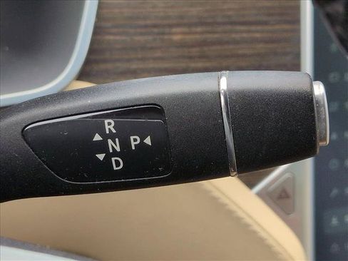 Used 2015 Tesla Model S 70D AWD/4WD image 12