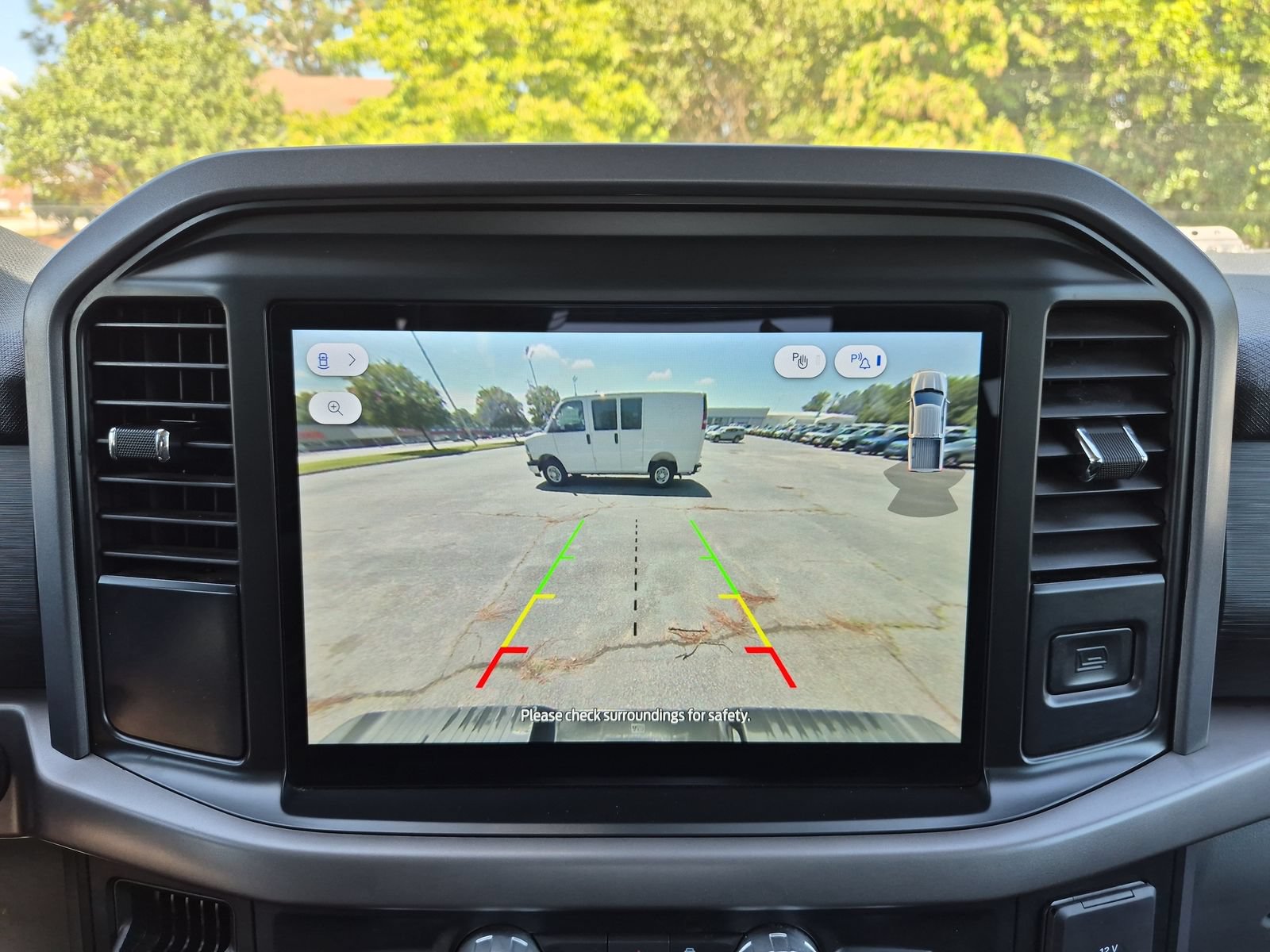 Used 2025 Ford F150 XLT w/ Equipment Group 301A Standard RWD image 16