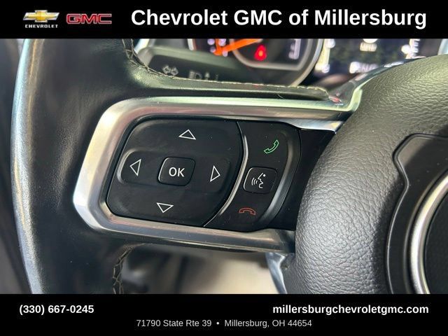 Used 2020 Jeep Wrangler Unlimited Sahara w/ Dual Top Group AWD/4WD image 23