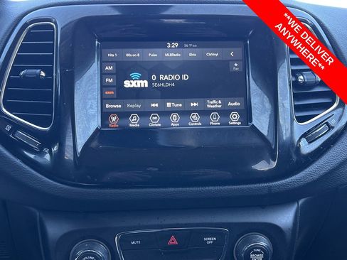 Used 2021 Jeep Compass Latitude image 4