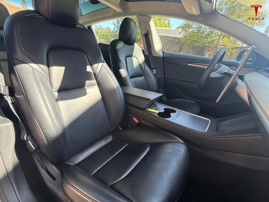Used 2023 Tesla Model 3 Standard Range RWD image 24