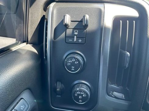 Used 2016 Chevrolet Silverado 1500 LTZ Z71 w/ LTZ Plus Package AWD/4WD image 14