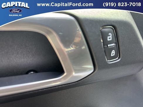 Used 2026 Ford Bronco Badlands AWD/4WD image 21