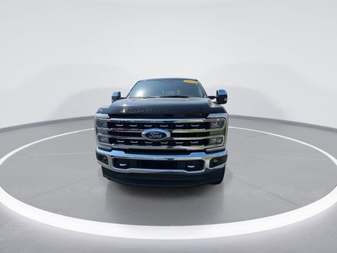 Used 2024 Ford F250 Lariat w/ Chrome Package AWD/4WD image 3