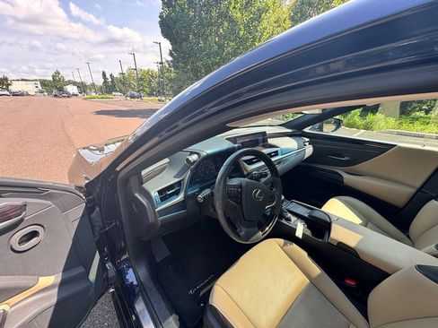 Used 2019 Lexus ES 350 FWD image 8