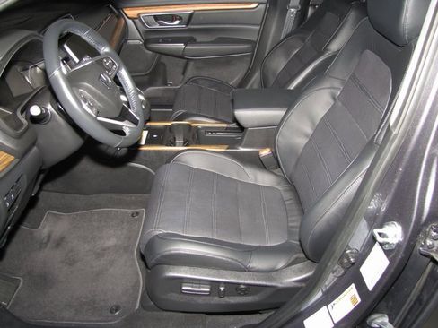 Certified 2021 Honda CR-V Touring image 10