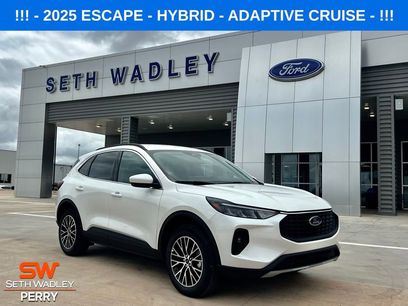 New 2025 Ford Escape SE