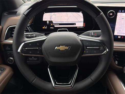 New 2026 Chevrolet Suburban High Country image 12