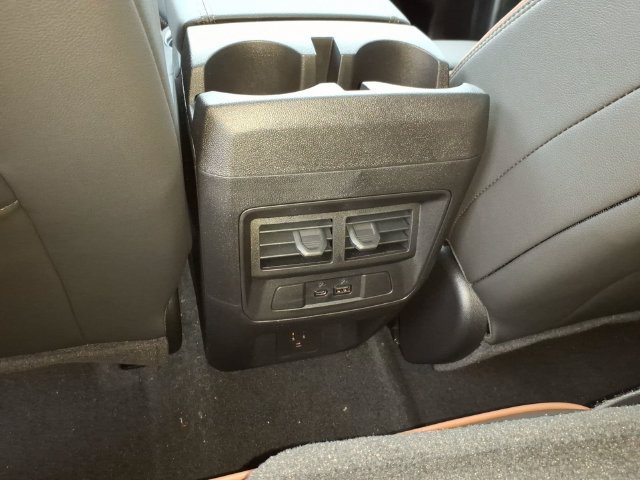 New 2026 GMC Canyon AT4 w/ Technology Plus Package AWD/4WD image 17