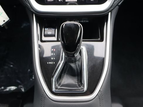 Used 2023 Subaru Outback Premium AWD/4WD image 36