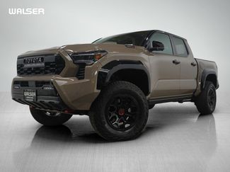 Used 2025 Toyota Tacoma TRD Pro video 1