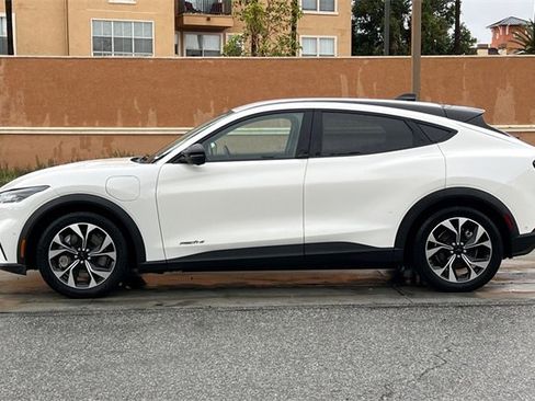 Used 2024 Ford Mustang Mach-E Select image 7