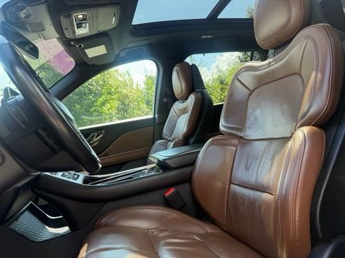 Used 2020 Lincoln Aviator Reserve w/ Equipment Group 202A AWD/4WD image 15