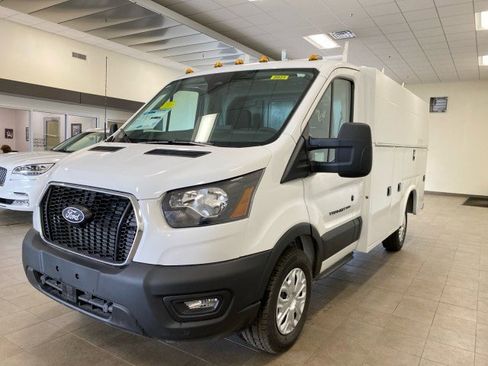 New 2026 Ford Transit 350 w/ Interior Upgrade Package image 4