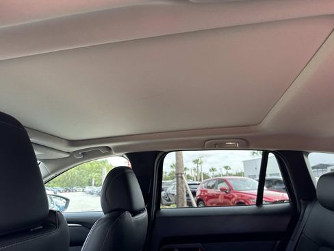 Certified 2025 MAZDA CX-50 AWD 2.5 S w/ Premium Package image 16