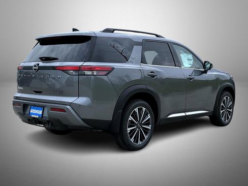 New 2026 Nissan Pathfinder Platinum AWD/4WD image 5