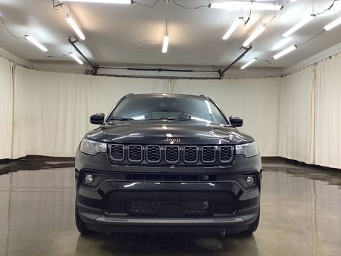 New 2026 Jeep Compass Latitude AWD/4WD image 11
